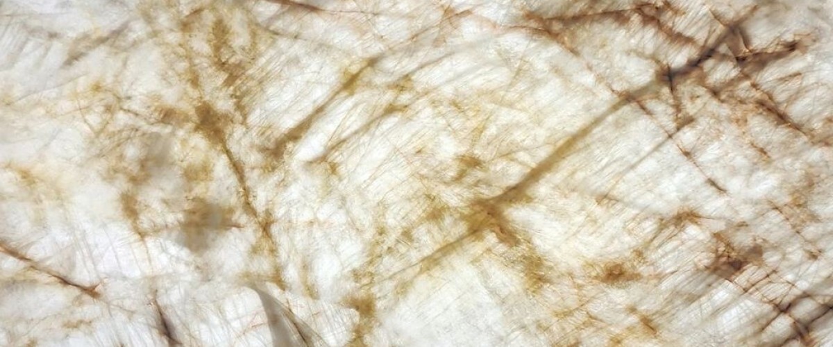 Iluminato Translucido