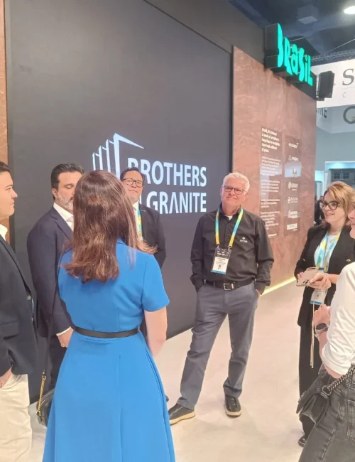 vKBIS 2025 - Bloco de Matterhorn da Zucchi