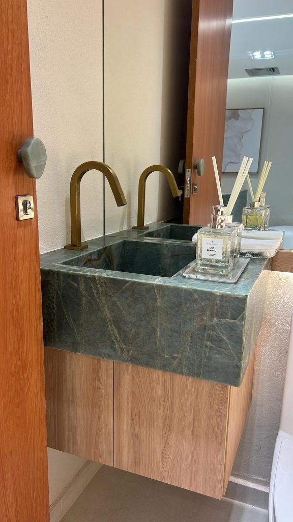 Verzu é premiada na Marmomac 2025 com o Best Communicator Award